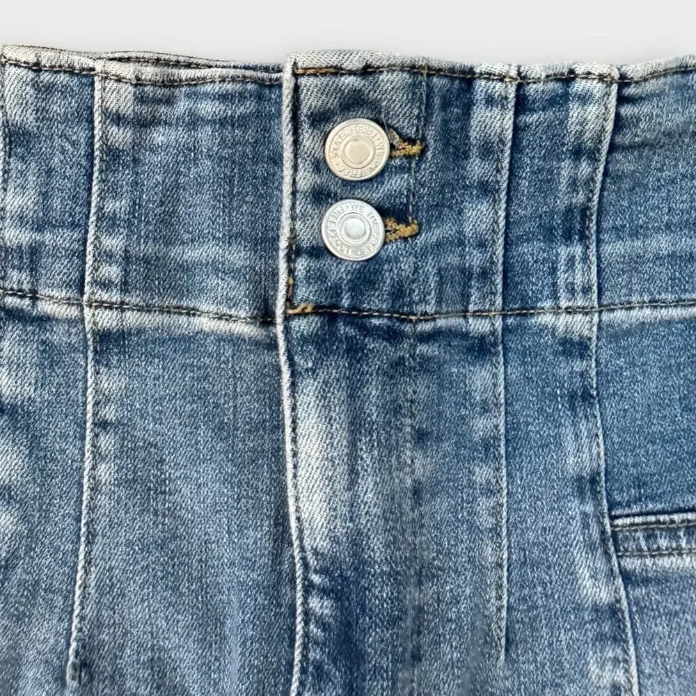 Free People We the Free Jayde Flare Jeans Size 30